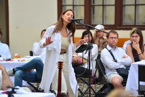 Doručak kod Krleže